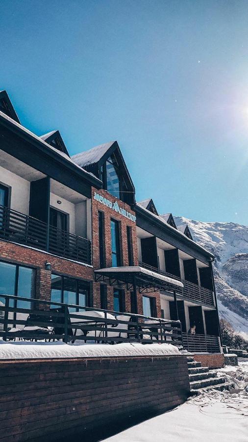 Hilltop Kazbegi Exterior photo